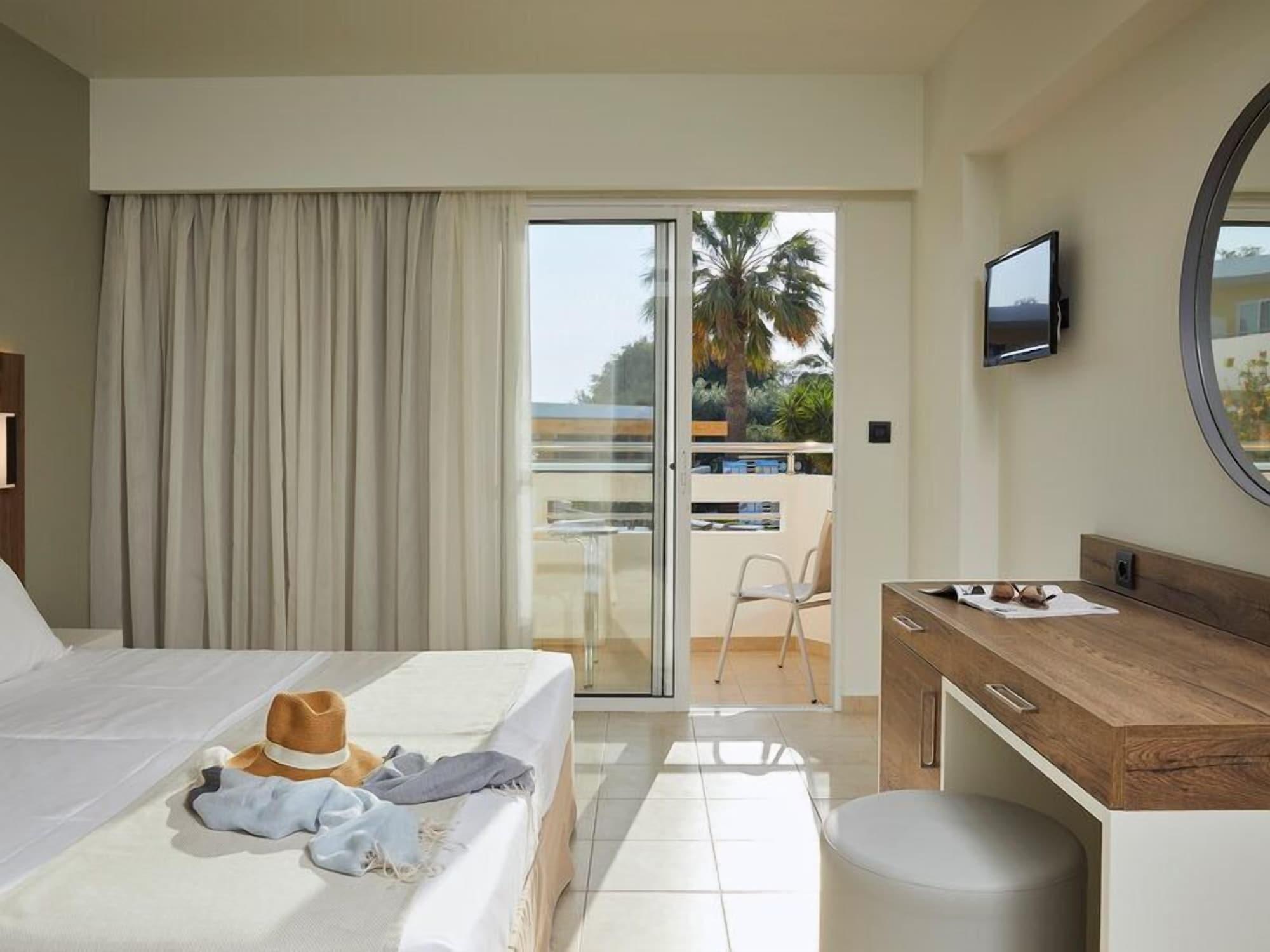 Alex Beach Теологос Экстерьер фото