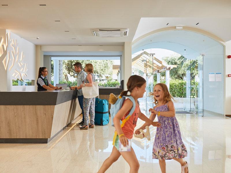 Alex Beach Теологос Экстерьер фото