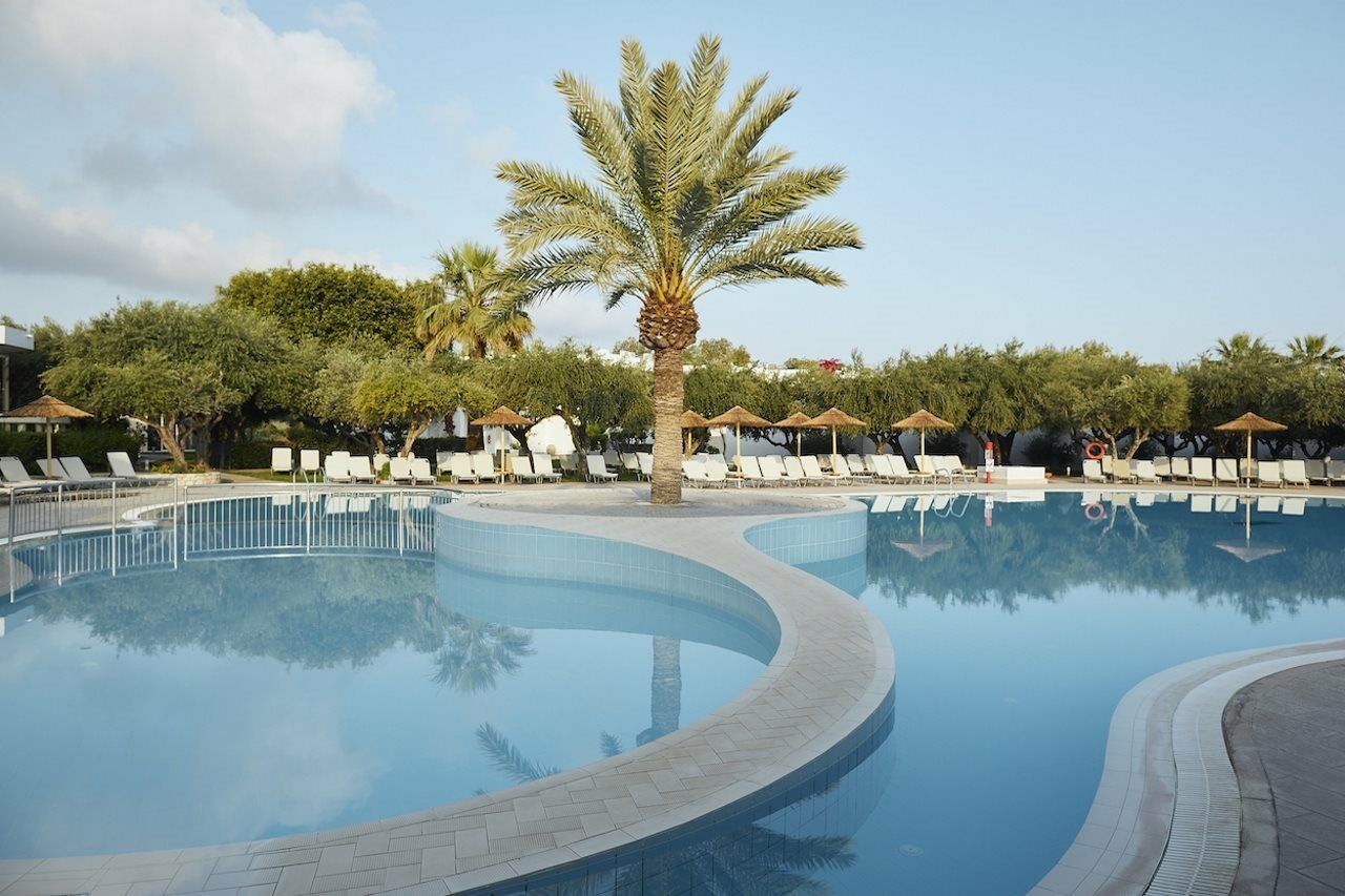 Alex Beach Теологос Экстерьер фото